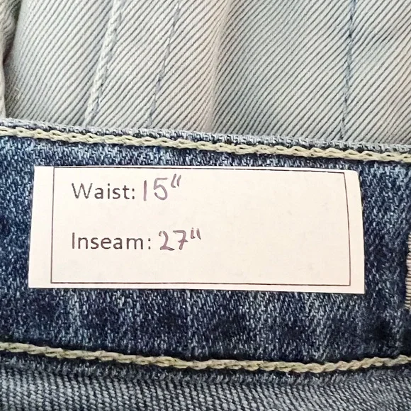 GUESS Embroidered Floral Distressed Hugh Rise Skinny Jeans Sz 26 - Picture 9 of 10